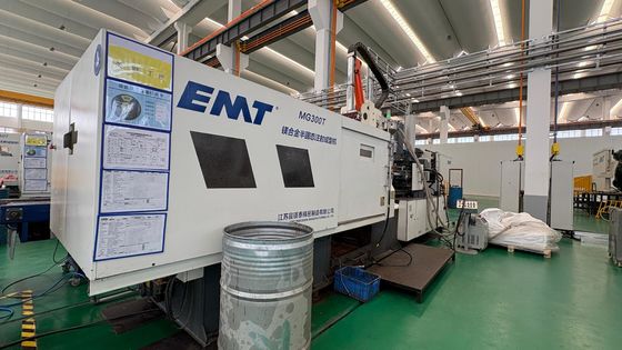 ราคาดี 150 Mm Ejector Stroke Magnesium Alloy Die Casting Machine with 5000 KN Clamping Force and 380V/50Hz Power Supply ออนไลน์