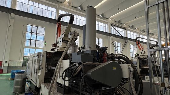 ราคาดี Thixomolding Technology Magnesium Alloy Die Casting Machine with 5000 KN Clamping Force and 10-285rpm Screw Speed for 50Hz Power Supply ออนไลน์