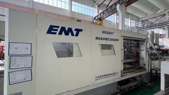 ราคาดี เครื่องหล่อแบบไดคาสติ้งแมกนีเซียมอัลลอย 8000kN ที่ปรับแต่งได้สำหรับชิ้นส่วนยานยนต์และอากาศยาน ออนไลน์